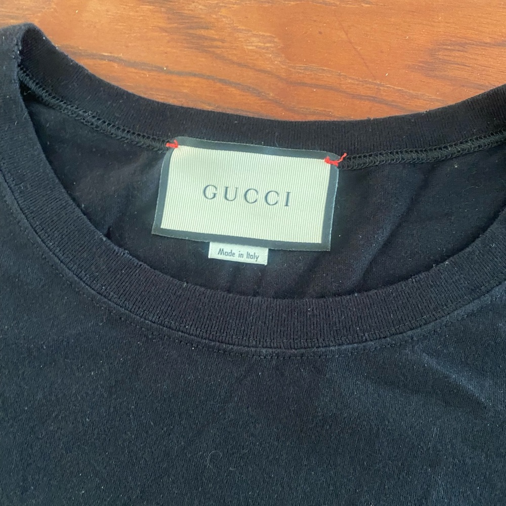 Authentic, RARE Gucci tshirt - glitter logo! - Picture 4 of 4